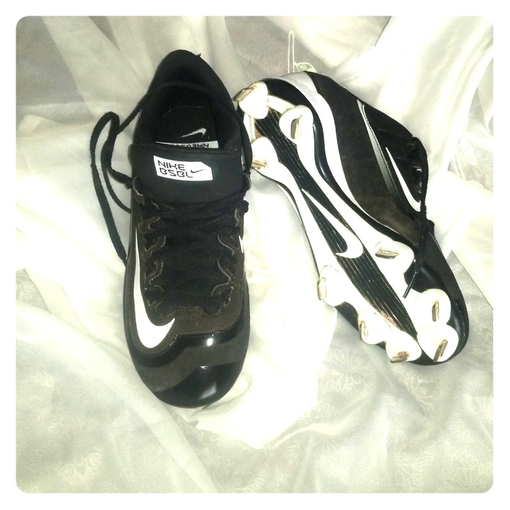 Nike baseball cleats